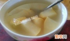 梨子冰糖煮水的功效和作用是什么 梨子冰糖煮水的功效